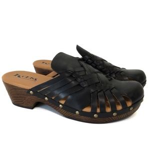 Korks by Kork Ease Asa Woven Leather Clog